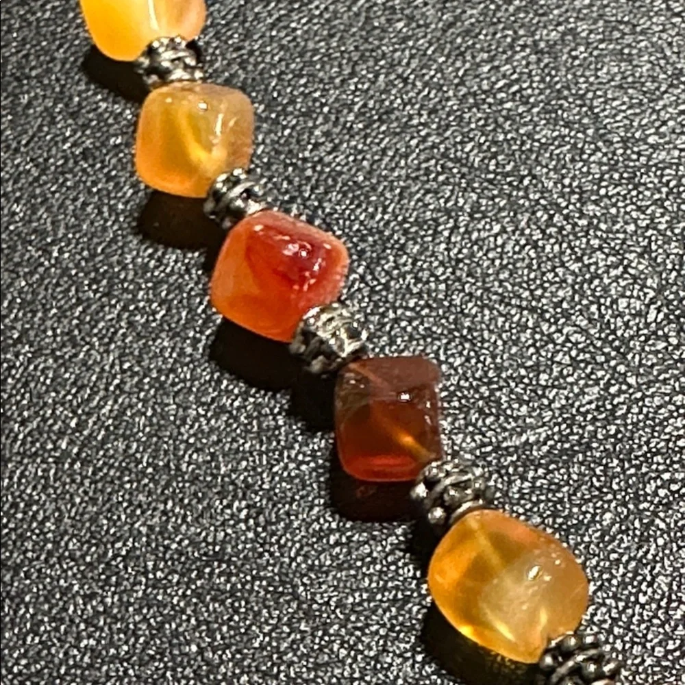 Cornelian Polished Stones With Bakelite Focal Point Large Bead Vintage Necklace